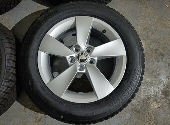 REZERVACE Zimní kompletní kola Škoda Fabia 4 R15 - 3