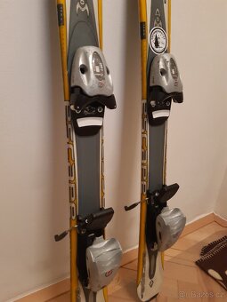 Sjezdové lyže K2 100 cm + lyžáky Salomon 32 - 3