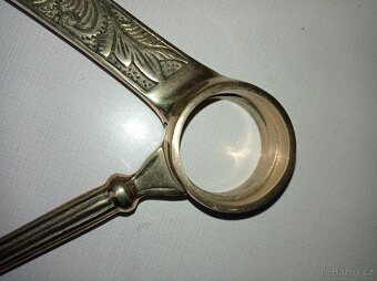 Prodám secesní mosazne drzaky zábradlí nebo garnýže - 3