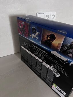 PlayStation 5 (Slim) Digital Edition - 825GB - 3