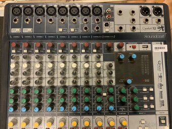 Mix pult Soundcraft - 3