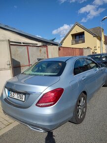 Neježděný Mercedes - 3
