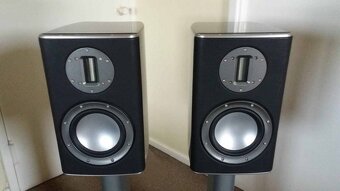 Reproduktory Monitor Audio Platinum PL100 a odpovídající sto - 3