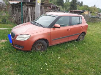 Prodám Fabii 2. Rv.2007. 1.2htp. . Padla prevodovka. - 3