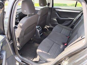 ŠKODA OCTAVIA COMBI 1.6TDI 77KW - 3