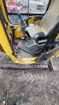 Minibagr komatsu pc 20 - 3