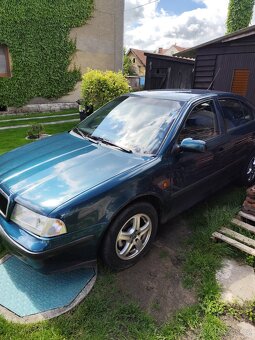 Škoda Octavia 1 po nehodě - 3