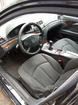Mercedes e220 bez koroze - 3