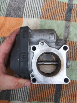 Prodám škrtící klapku Fabia 1 - 3