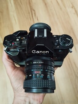 Zniz. cena ....Fotoaparát A1 s obj Tokina 25-50 - 3