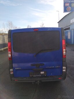 Rozprodám na díly Opel Vivaro 2.0CDTI - 3