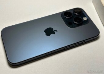 iPhone 15 Pro 256GB - 3