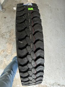 8.25 r20 nákladní pneu na praga v3s - 3