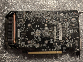 Gigabyte RX560 GAMING OC 4GB - 3