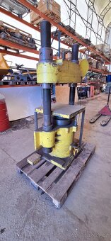 Hydraulický lis - 3