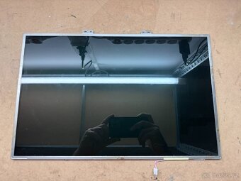 Predám obrazovku do notebooku 17" LED display 30pin CCFL - 3