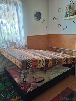 Postel s úložným prostorem - 3