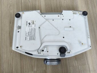 Projektor Epson - 3