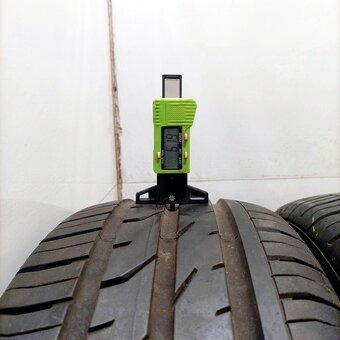 16" PNEU – 195/55/R16 – LETNÍ - CONTINENTAL - 90% a 80% - 3