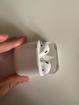 Apple Airpods (2019) - 3