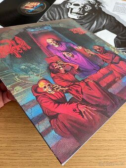 Death – Scream Bloody Gore - 3