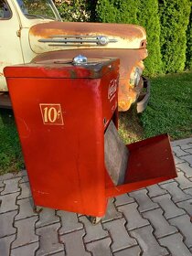 .Prodejni automat Coca -Cola - 3