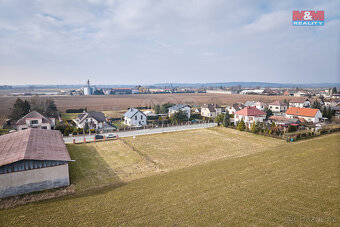 Prodej pozemku k bydlení ve Lhotě pod Libčany - 3