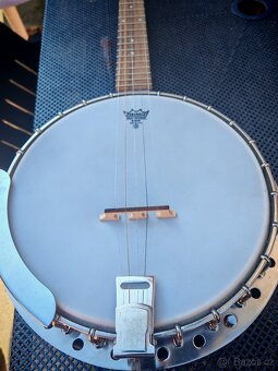 BANJO - 3