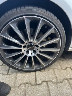Alu kola CARMANI CA17 sw poliert 8x18" 5x112 ET45 - 3