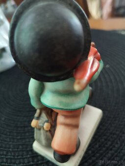 porcelánové sošky od Hummla Goebla - 3