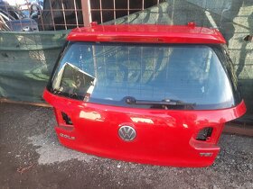 vw golf 6 - zadni viko kufru - 3