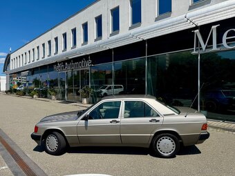 Mercedes-Benz 190e 2.3 8v Švýcarská verze - 3