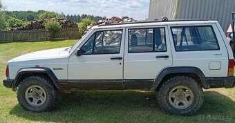 Jeep Cherokee xj 2,5 td - 3