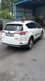 RAV4 Hybrid - 3