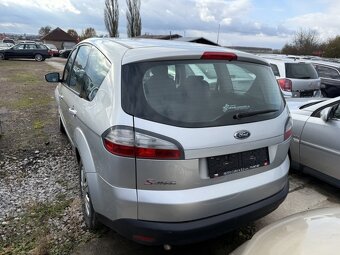 Ford S-Max 2.0i 107KW 7.míst - 3