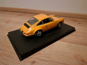 Porsche 911 Carrera LS 1/18 - 3