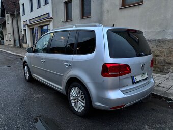 Volkswagen Touran - 3