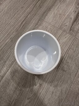 Bílý keramický květináč - 3