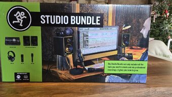 Mackie Big Knob Studio Bundle - 3