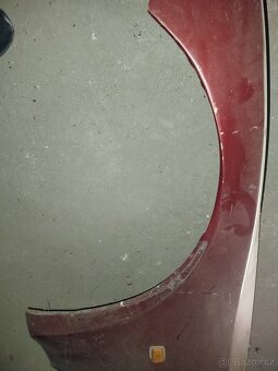 Porsche 944 blatník - 3