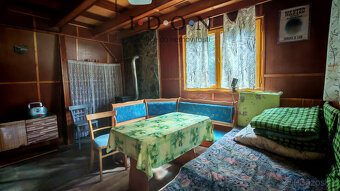 Dřevěná chatka v klidné části Mistřovic 57m2. - 3