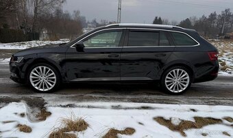 Škoda Superb Combi 2.0 Tdi 110kw STYLE PLUS - 3