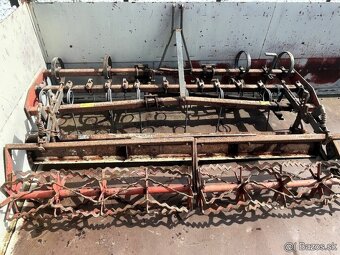 Predám kompaktor vhodný za Zetor alebo iný traktor. - 3