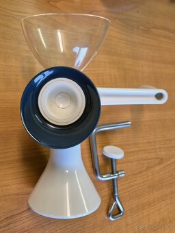 MLÝNEK NA MÁK TESCOMA HANDY - 3