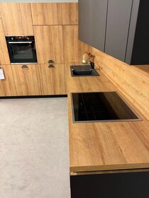 Nová moderní kuchyně ze showroomu (2503.24) - 3
