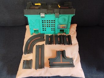 Hot Wheels City Dráhy v boxíku - 3