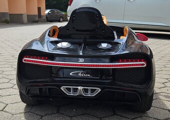 Dětské elektrické auto Bugatti Chiron - červené - 3