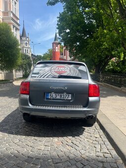 Porsche Cayenne - 3