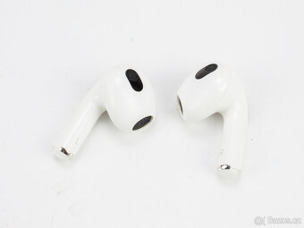 Bezdrátová sluchátka Apple AirPods (3rd Gen) - 3