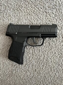 Sig Sauer P365 - 3